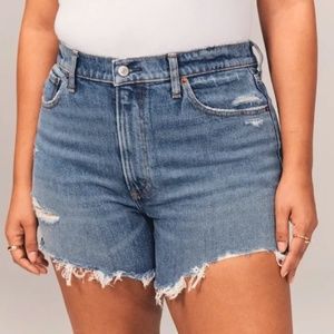 Abercrombie & Fitch The 4" Mom Short High Rise Medium Wash Denim Shorts